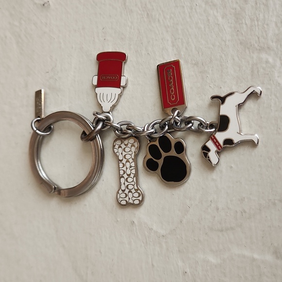 Adorable NWOT Dog Motif Key Ring or Bag Charm πΎβ€οΈπ π€ - Picture 12 of 12